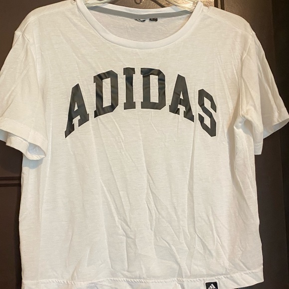 adidas Tops - White adidas crop top. Size: small